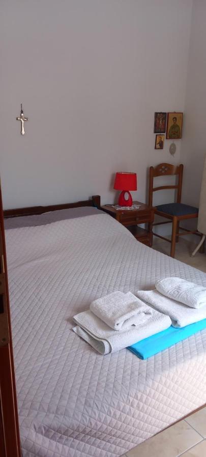 Ftoulis Apartment Skyros Exterior photo